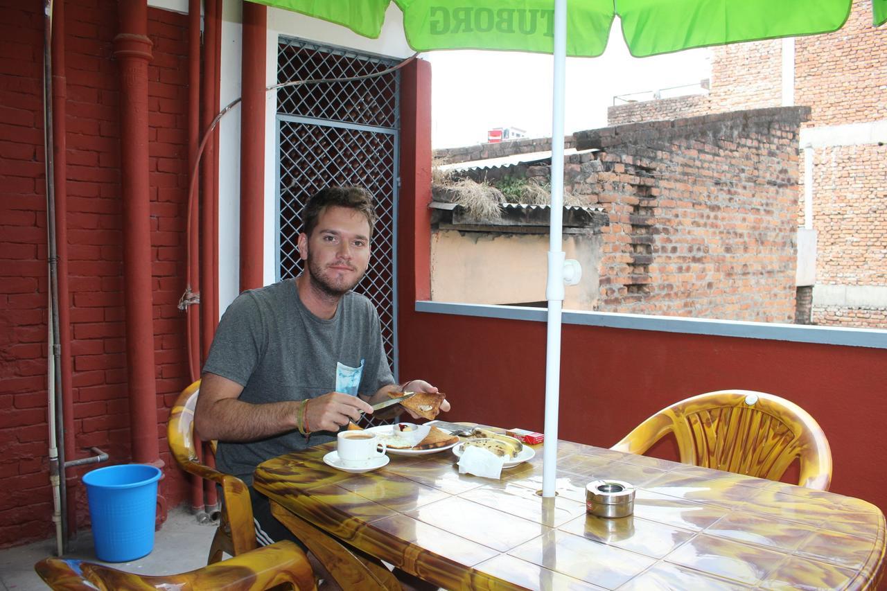 Travellers Dorm Bed & Breakfast Catmandu Exterior foto